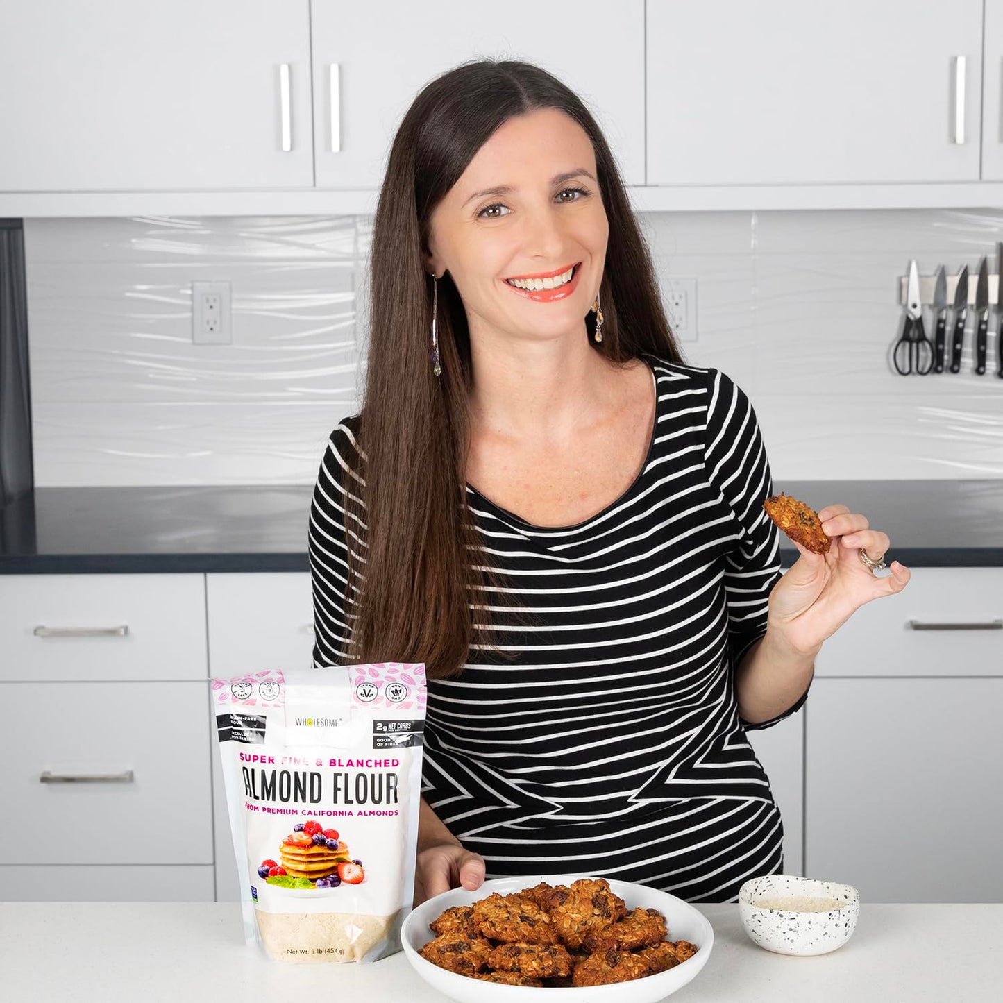 wholesome-yum-premium-fine-blanched-almond-flour-16oz-low-carb-gluten-free-non-gmo
